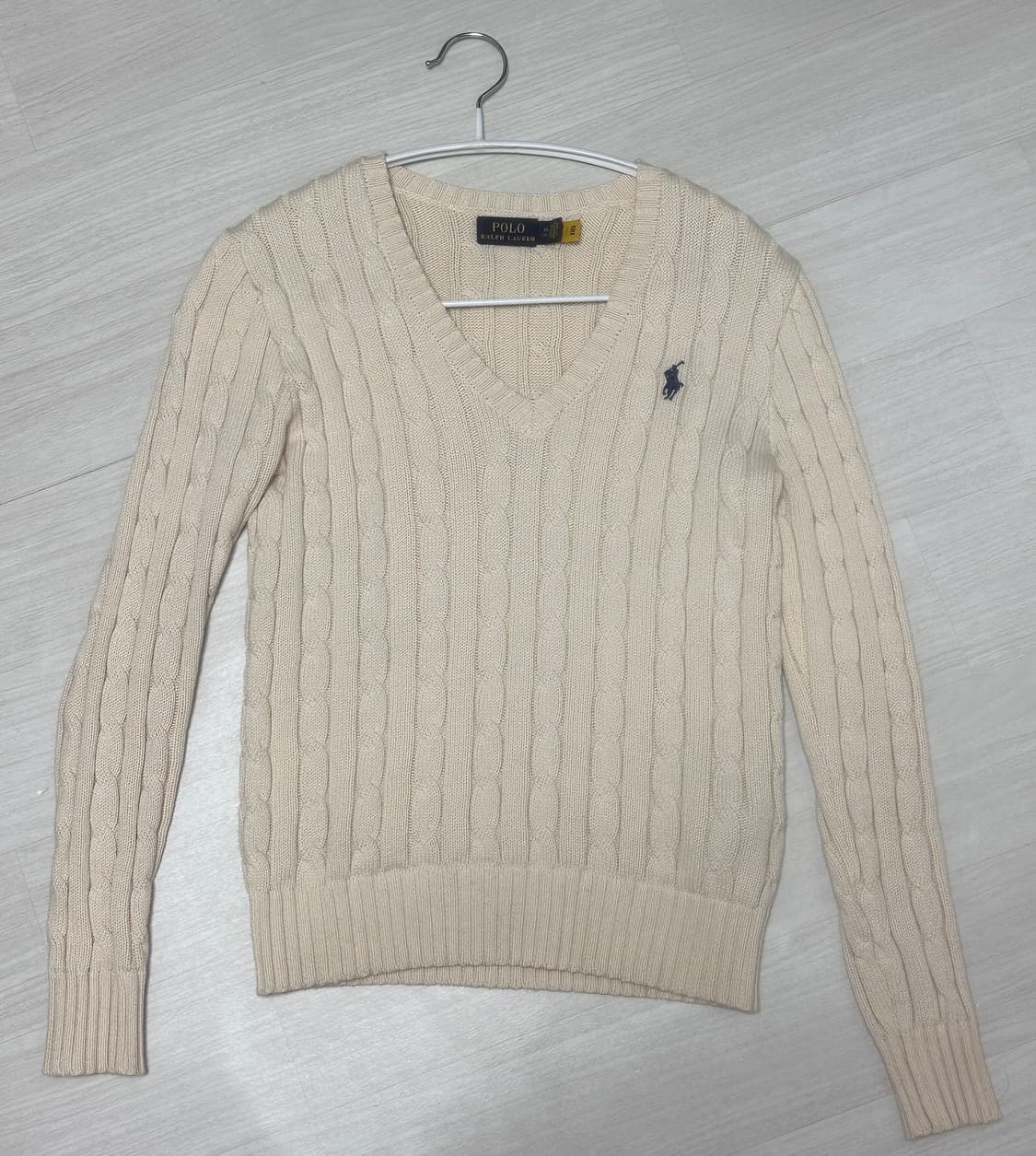 폴로 브이넥 니트 아이보리 xs 상품이미지1