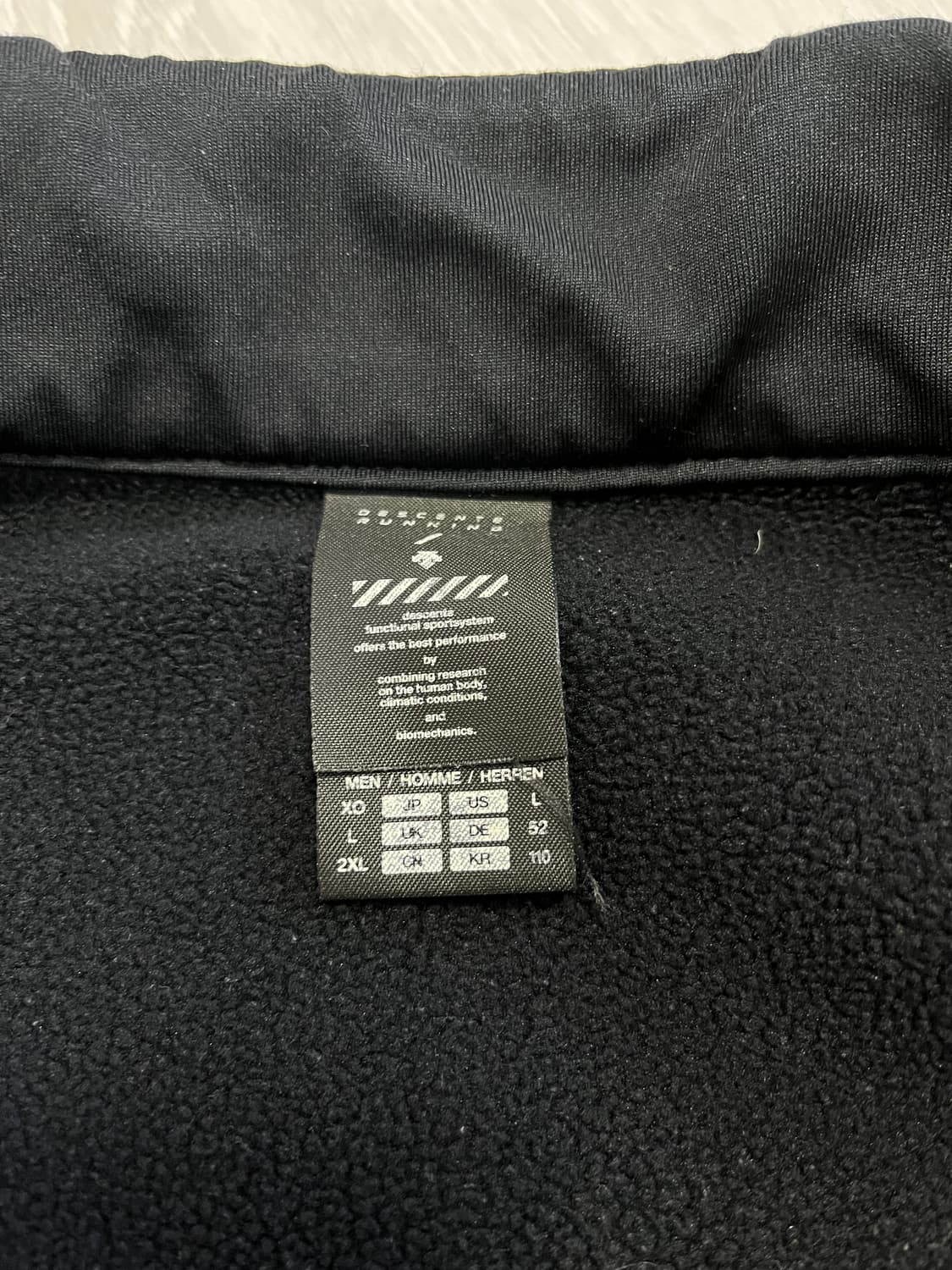 데상트 경량점퍼 100-105 상품이미지3