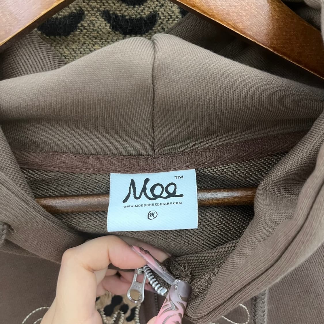 MOO 엠오오 키치 갸루 레오파드 호피 로고 오버핏 후드집업 K0293 상품이미지6