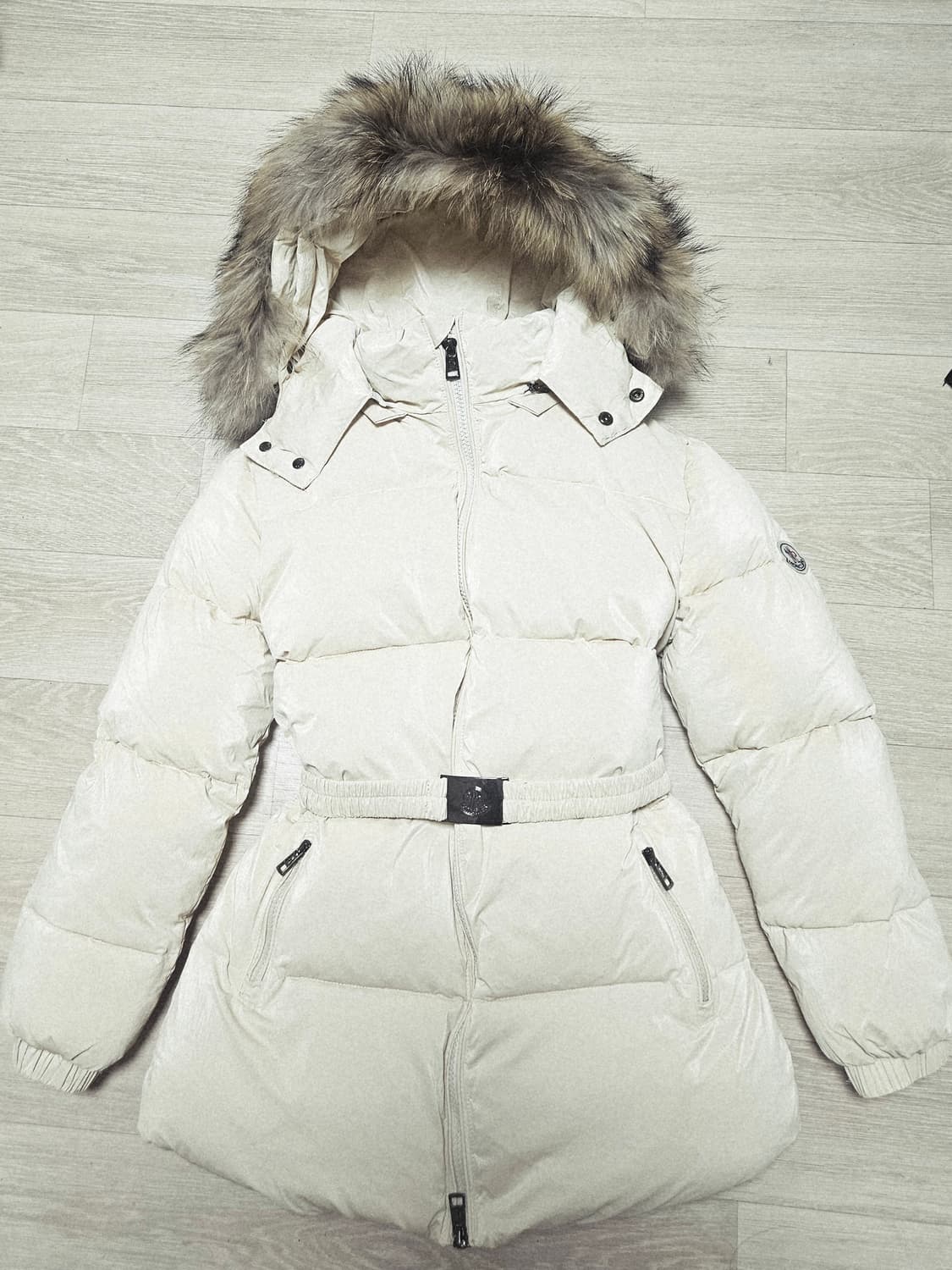 몽끌레어  크림색  다운 코트 12Y (44) 정품 상품이미지1