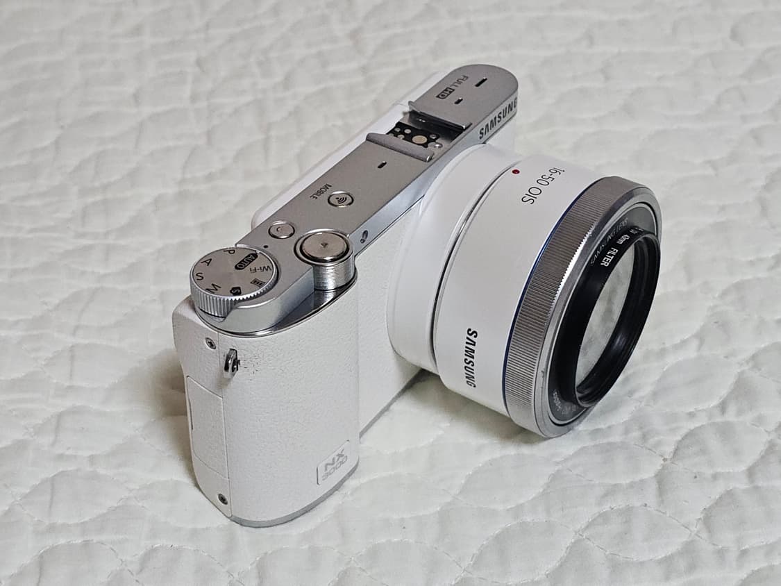 삼성 NX3000 미러리스 카메라 화이트
16-50mm OIS 줌렌즈 상품이미지5