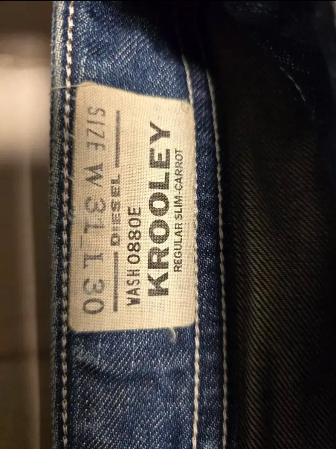 디젤 KROOLEY 31사이즈입니다. 상품이미지4