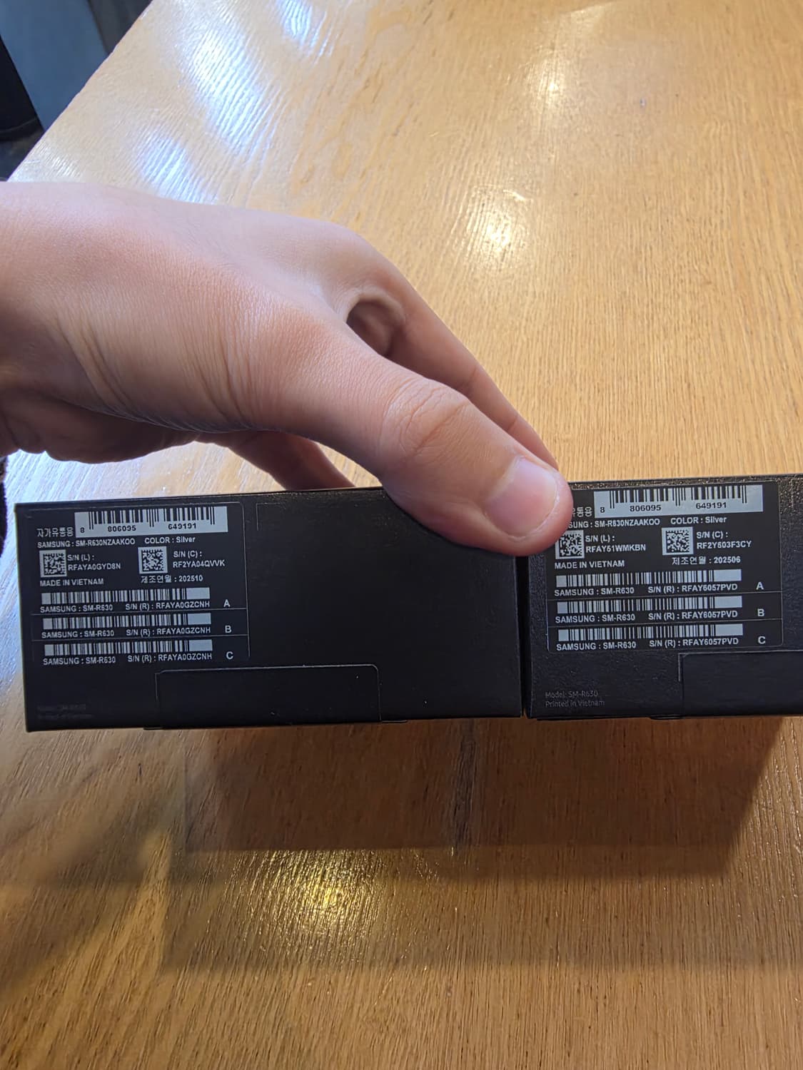 버즈3프로 실버 미개봉 상품이미지3