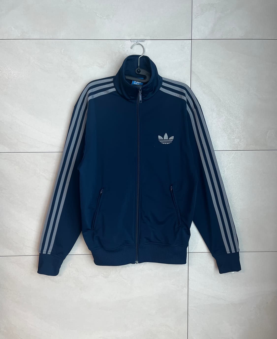 [해외/S] 아디다스 구파이어버드 대장 져지 네이비 그레이라인 상품이미지1