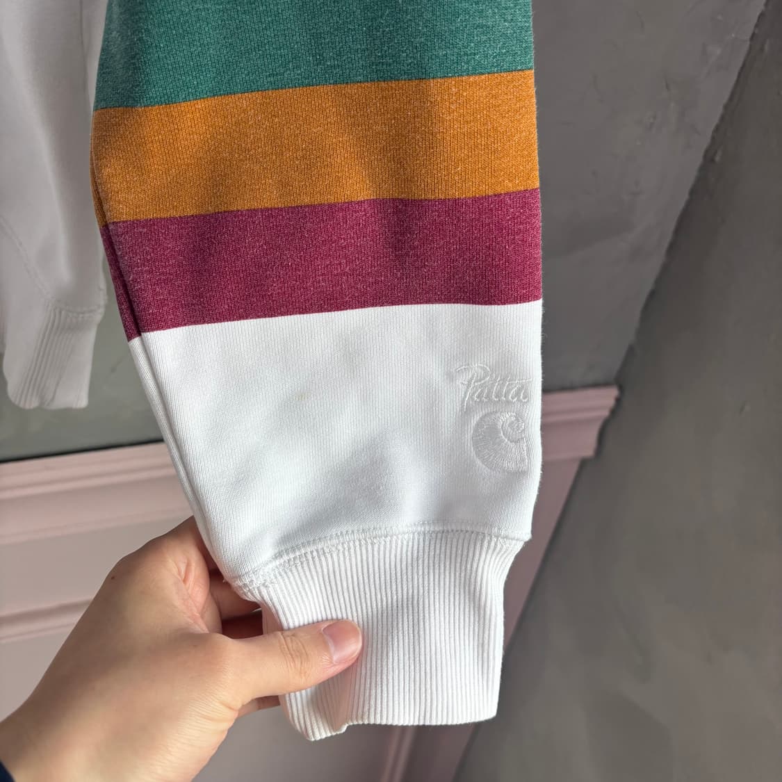 칼하트 x patta 맨투맨 화이트 상품이미지5