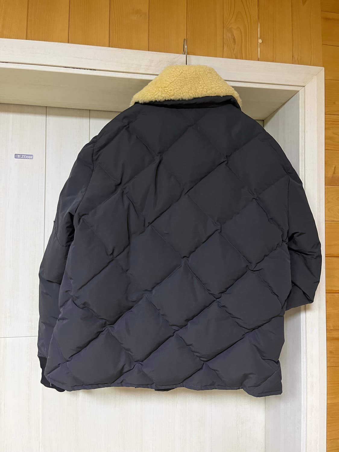 아웃스탠딩 패딩 상품이미지3