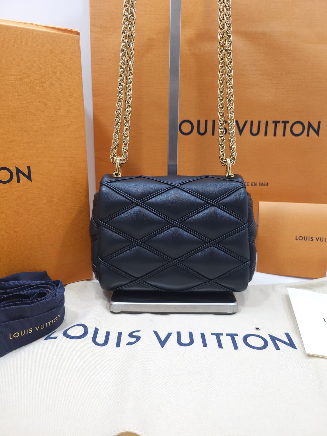 루이비통 피코 GO-14 블랙 크로스백 상품이미지8