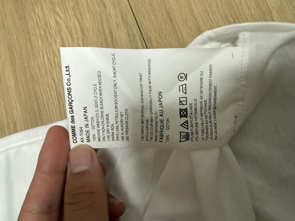 꼼데가르송 블랙와펜 반팔티 상품이미지5