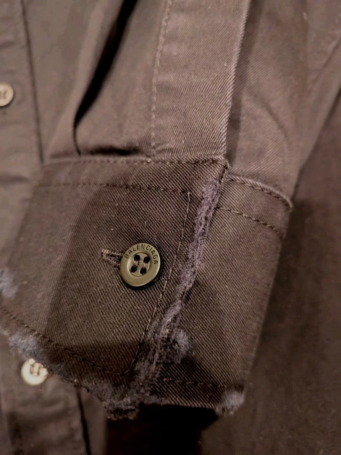 발렌시아가 디스 셔츠 상품이미지8