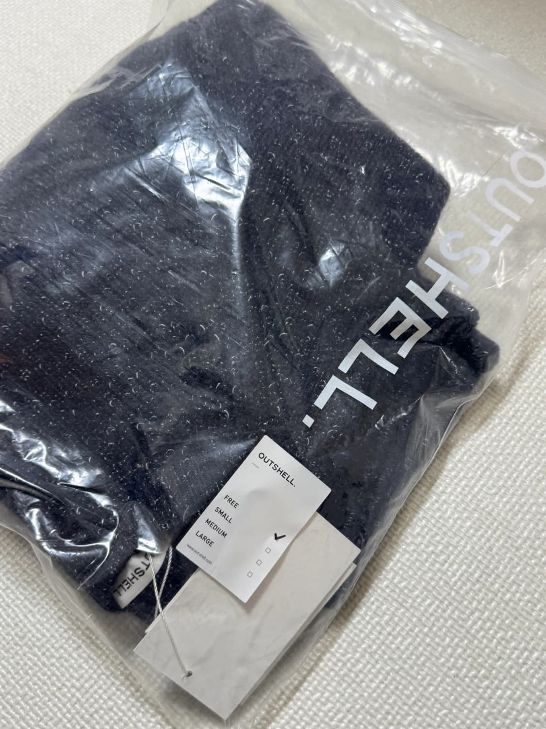 아웃셀 풀오버 니트 네이비 새상품 (154000원) 상품이미지9