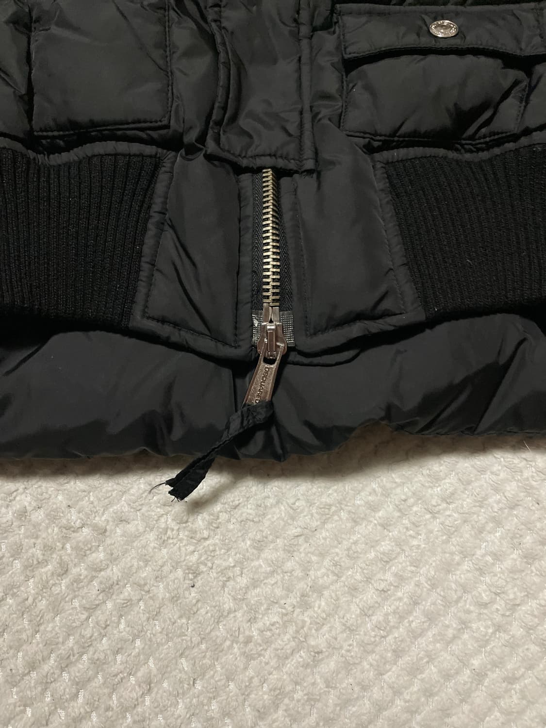 DSQUARED2 디스퀘어드2 2WAY Y2K 다운 패딩 봄버 자켓  상품이미지6