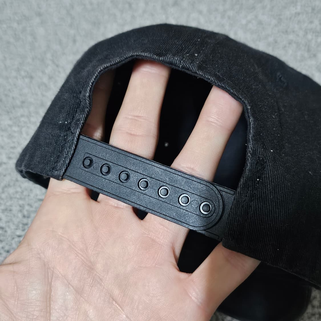 도넛리벤지 x 블랙아웃 콜라보 캡 상품이미지5