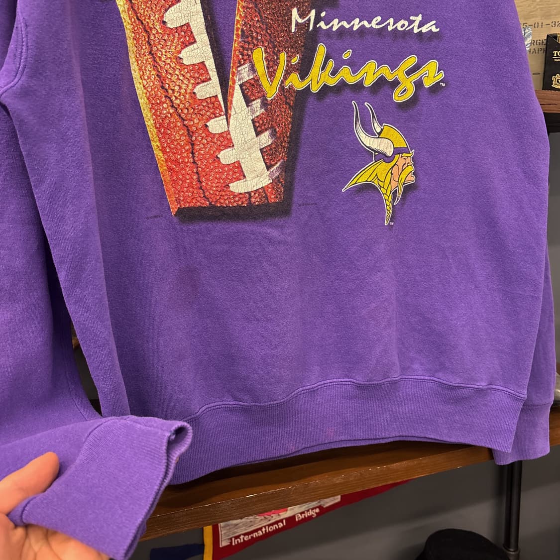 90s 리 스포츠 NFL 미네소타 바이킹스 퍼프 프린팅 스웻셔츠 N786 상품이미지4