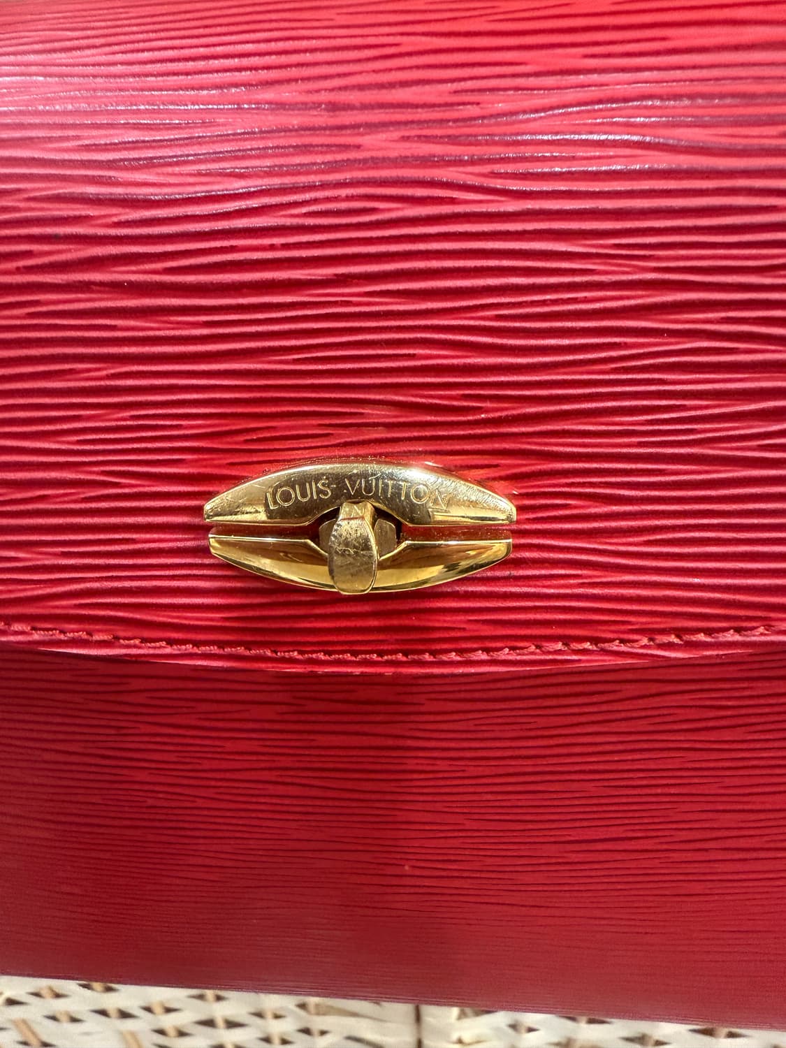 정품 루이비통 에삐 말레제브 토트백 팝니다 상품이미지2