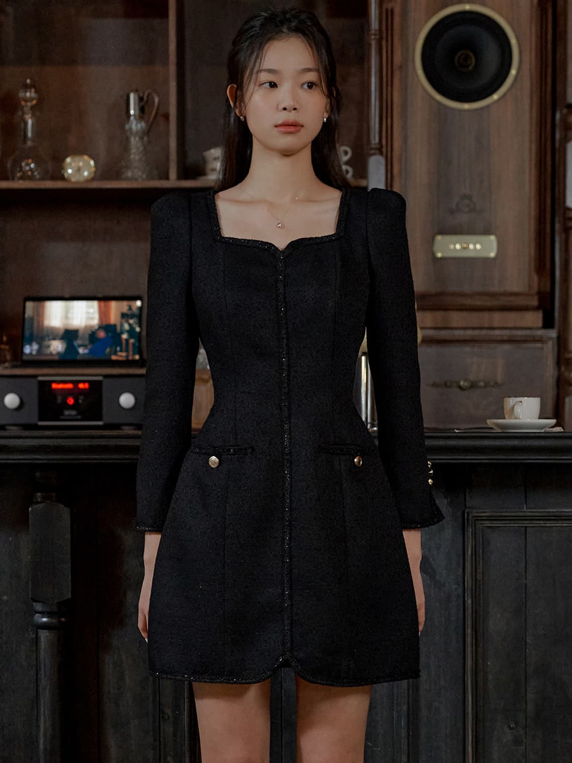 FLOWOOM 플로움 블랙 스퀘어넥 원피스 상품이미지1