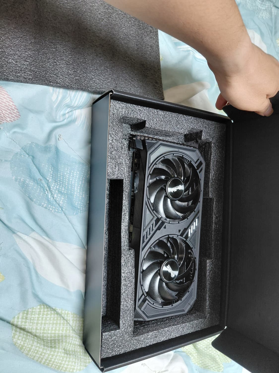 Emtek RTX 4060 Storm Dual 8GB 그래픽카드 상품이미지7