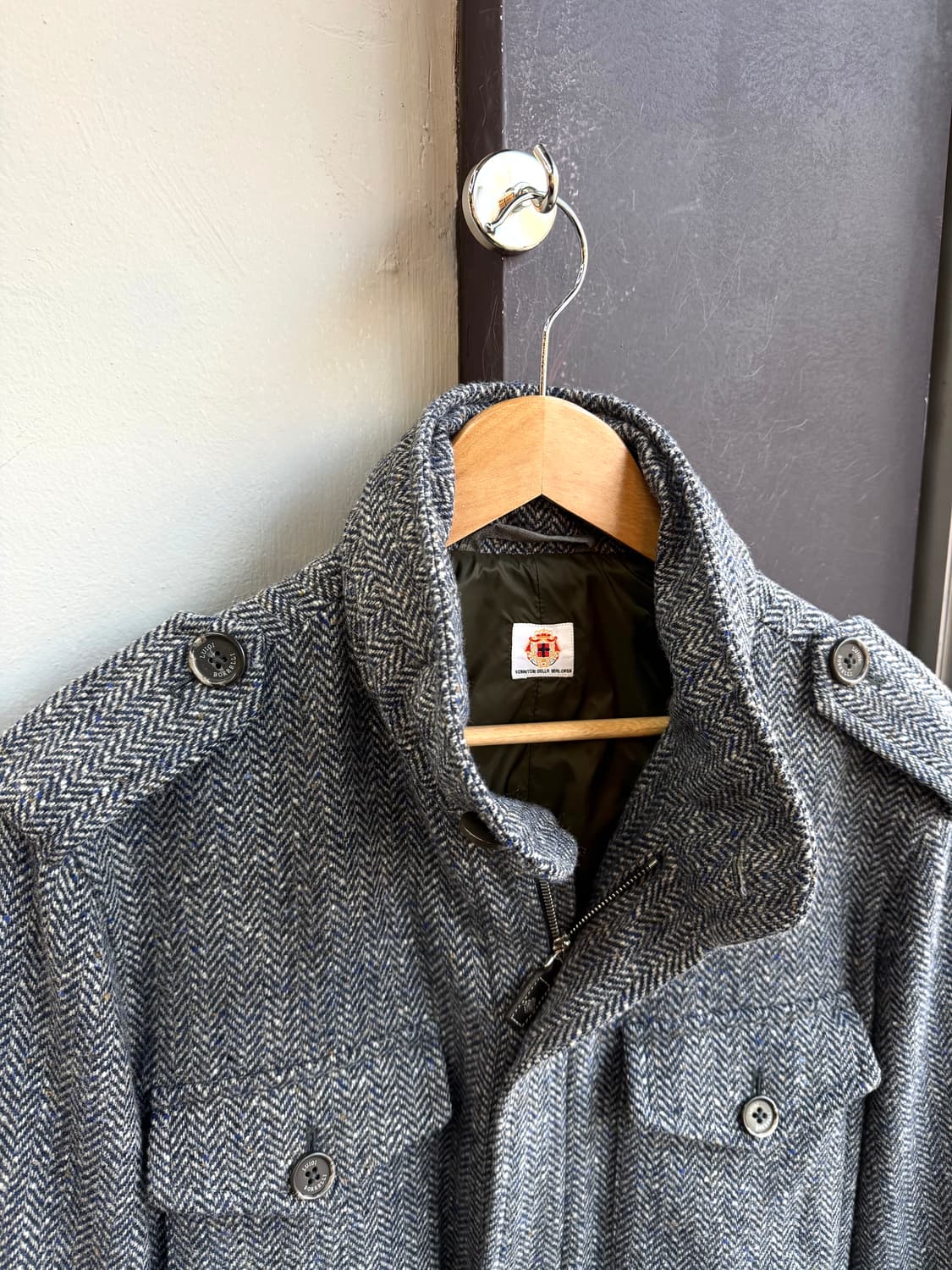 50/ 루이지 보렐리 라나 버진울 견장 코트 자켓 상품이미지3