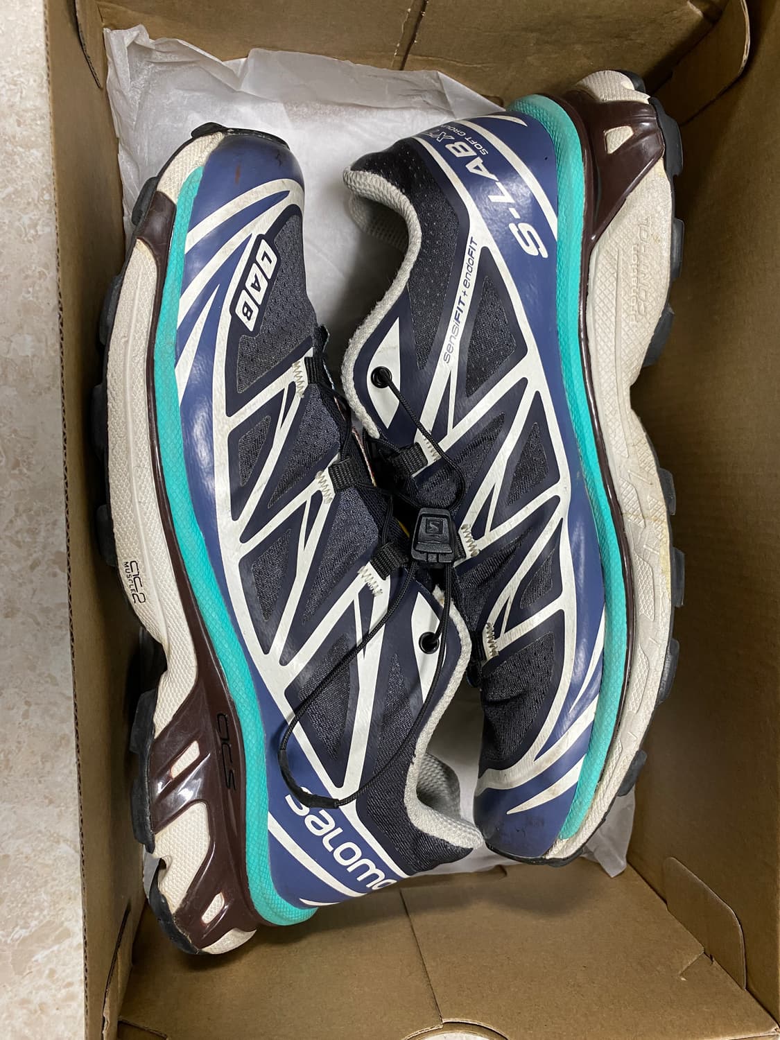 살로몬 XT-6 에보니 바닐라 아이스 250 상품이미지3