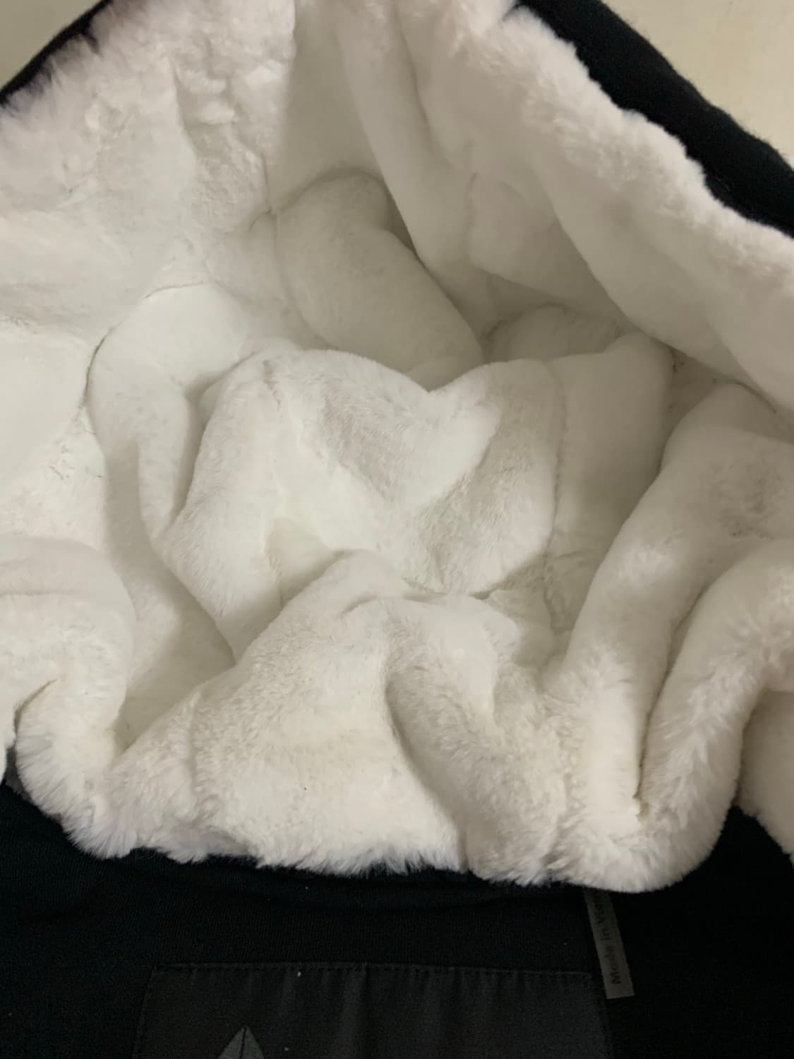 무스너클 버니스웨터 상품이미지8