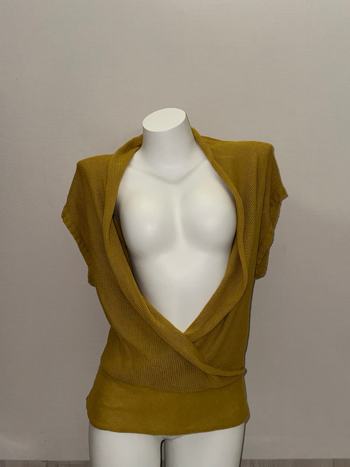 빈티지 레이어드 머스타드 딥브이넥 반팔 니트 상품이미지2