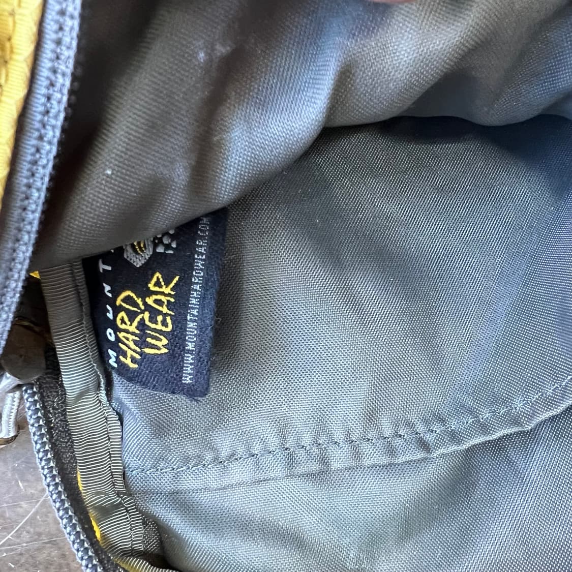 마운틴하드웨어 크로스백 미니백 미니 크로스백 가방 남녀공용 상품이미지6