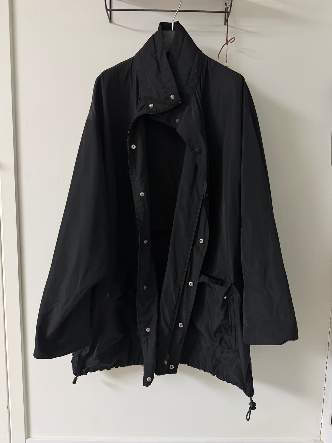 발렌시아가 백로고 바람막이 윈드브레이커 상품이미지2