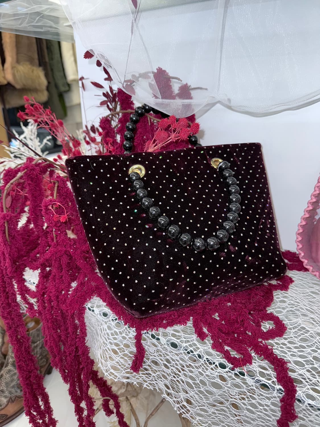 cubic velvet hand bag 상품이미지1