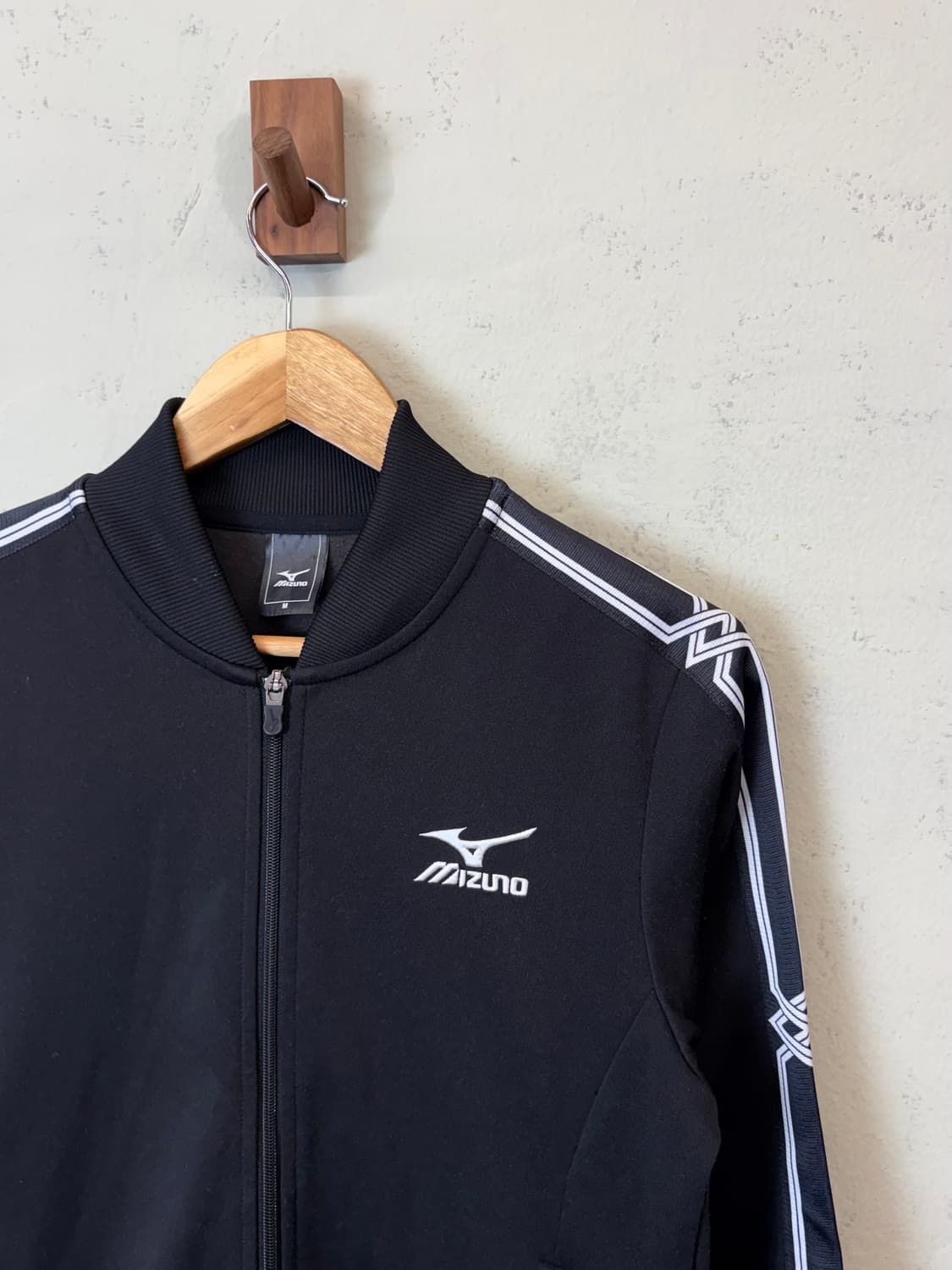 미즈노 사이드라인 트랙탑 져지 블랙 상품이미지2