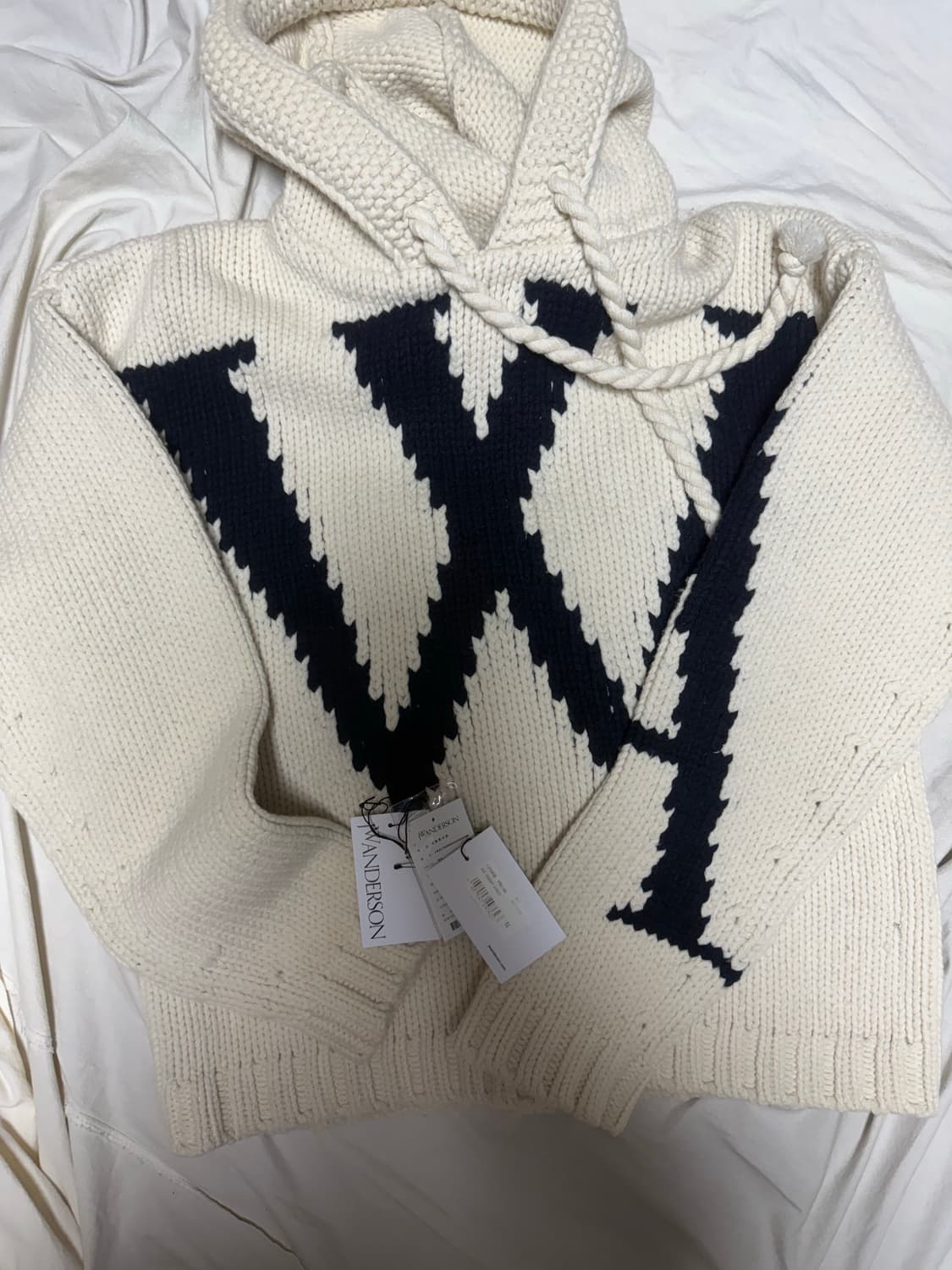 Jw앤더슨 니트 후드 상품이미지1