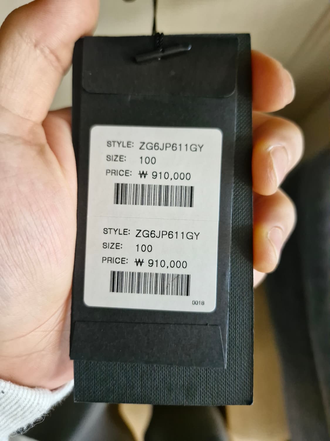 지오송지오 24Fw 돌먼 하이넥 패딩 차콜 100 상품이미지3