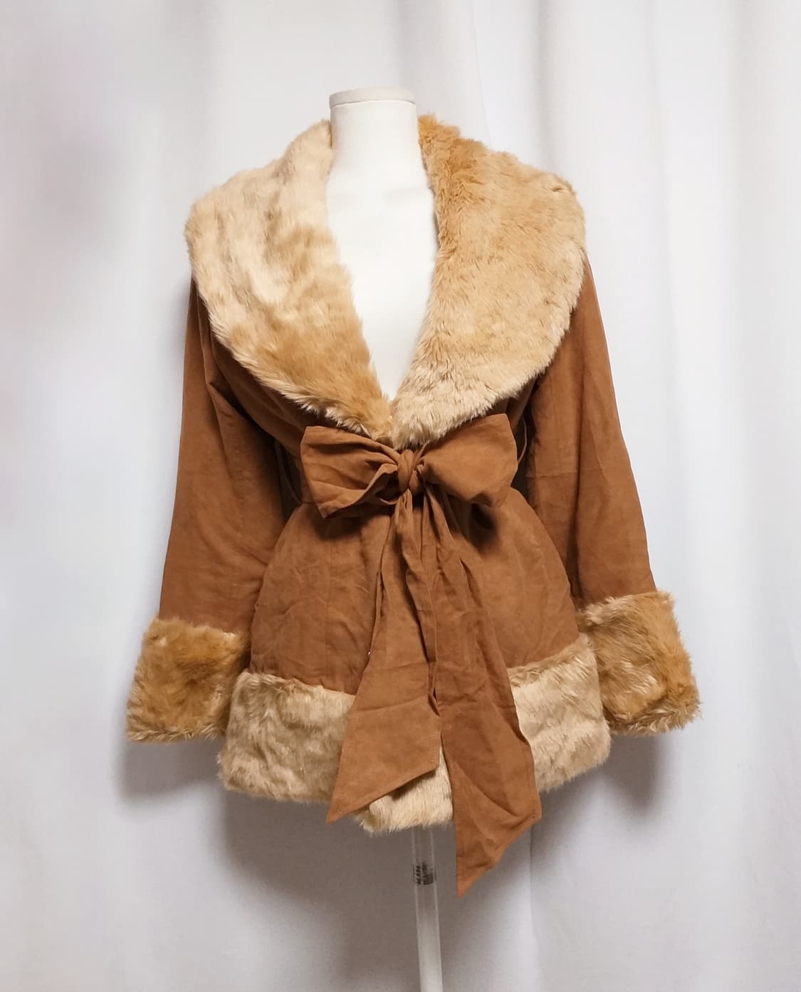 빈티지 퍼 자켓코트 라떼히메로맨틱갸루 핀터깔 캐캐체 양산형지뢰계 펑크로리 상품이미지1