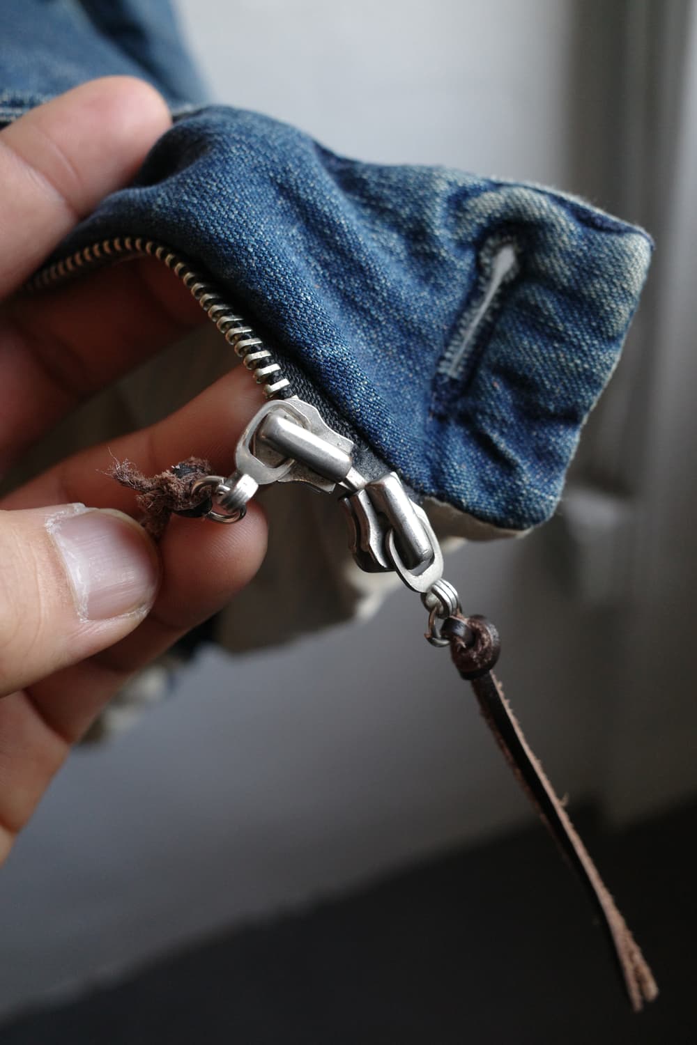 레미릴리프 x 빔즈 플러스 데님 베스트 상품이미지7