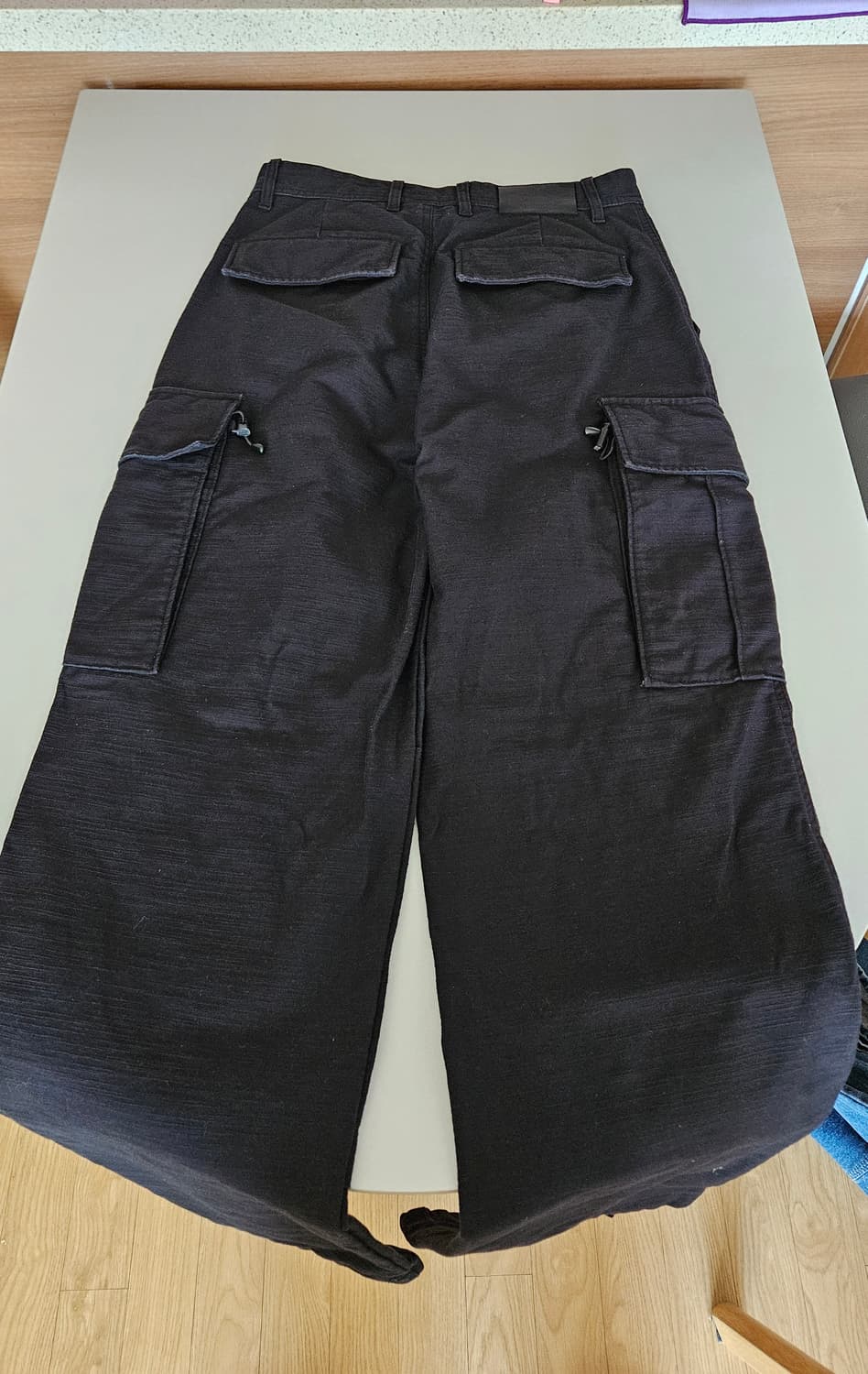 맥우드건 파번 4411 사틴코튼 카고팬츠

M 상품이미지2