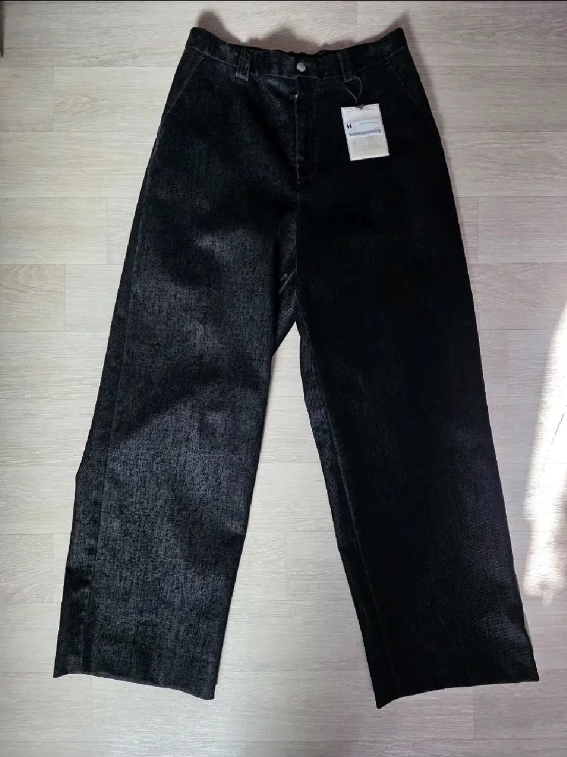 해칭룸 레귤러 트라우저 벨벳 데님 블랙 3(M) 상품이미지1