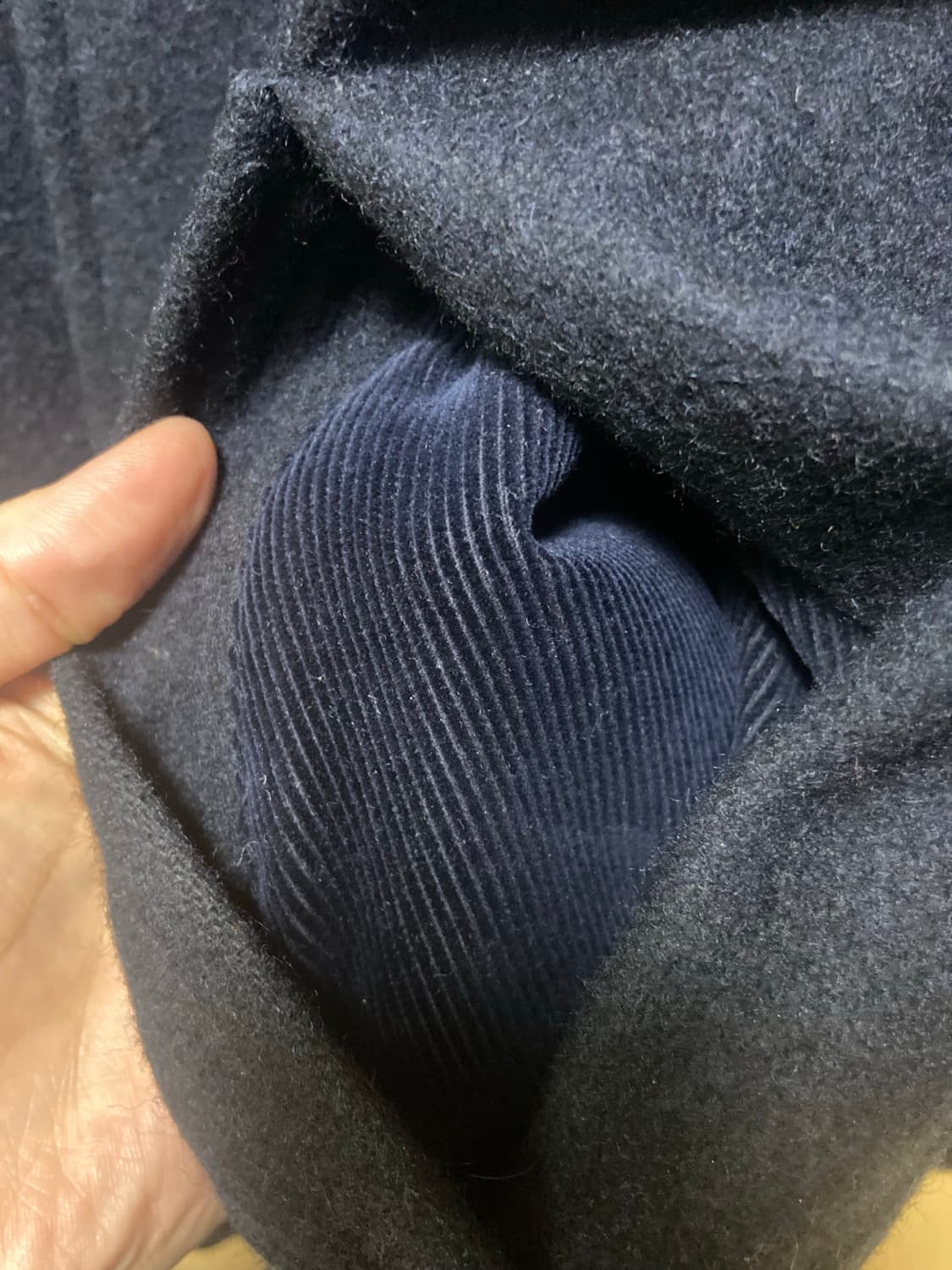 아펜쳐 arpenteur utile wool coat 판매합니다!! 상품이미지5