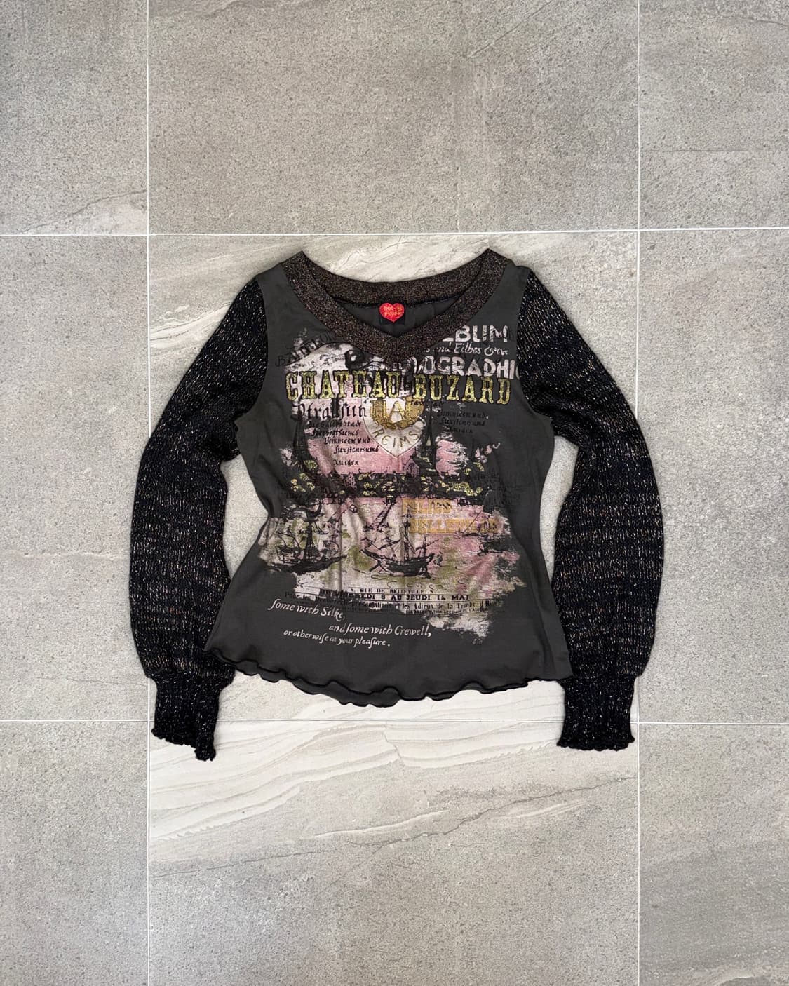 Charcoal vintage printing knit sleeve 상품이미지1