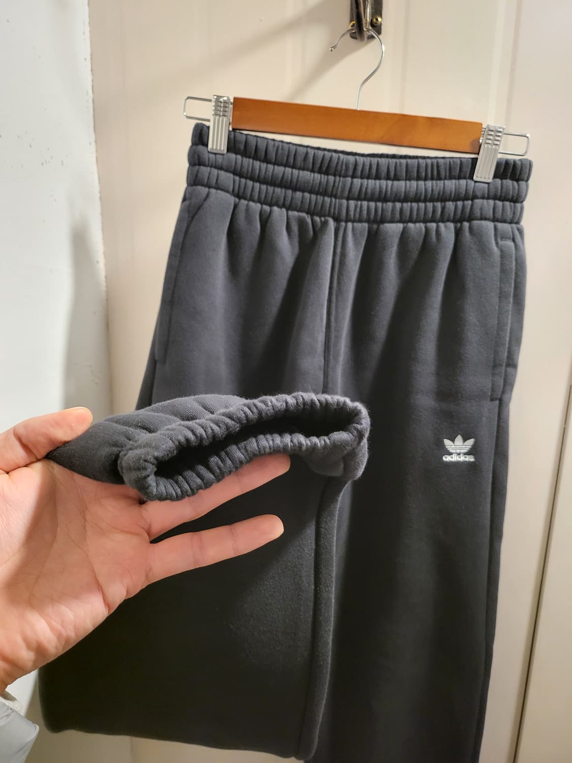 [xs]아디다스 기모 조거 팬츠 상품이미지2