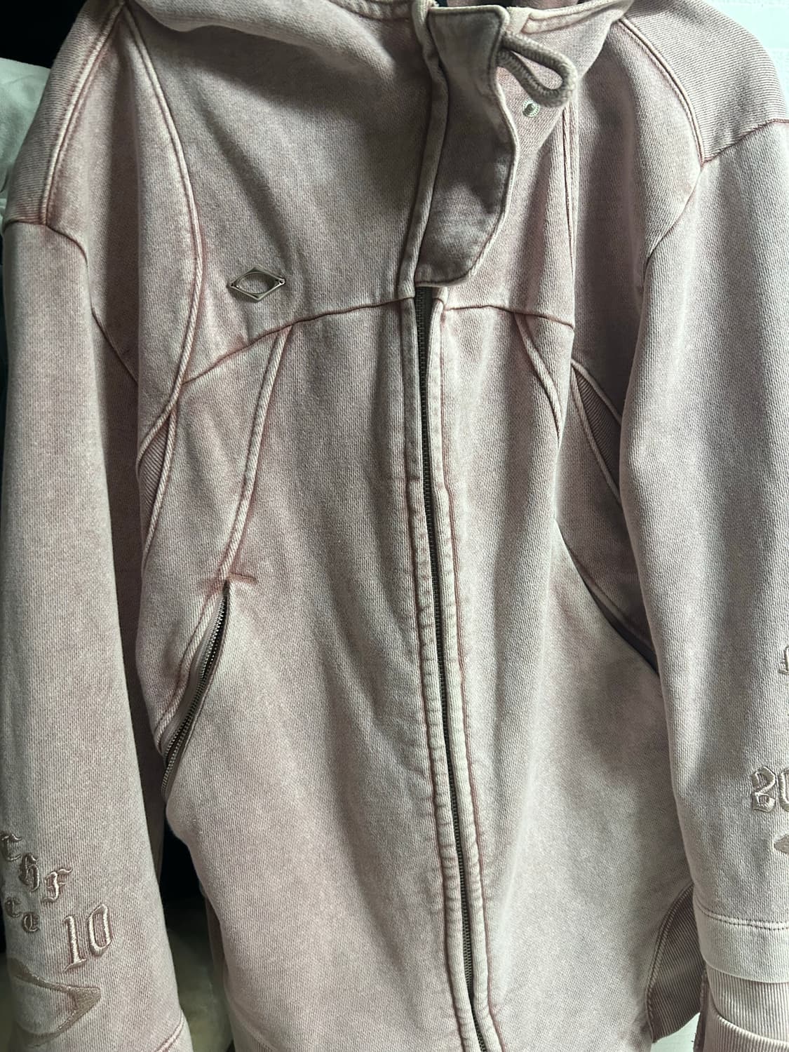 미스치프 컷 오프 후드 워시드 핑크 브라운 상품이미지2