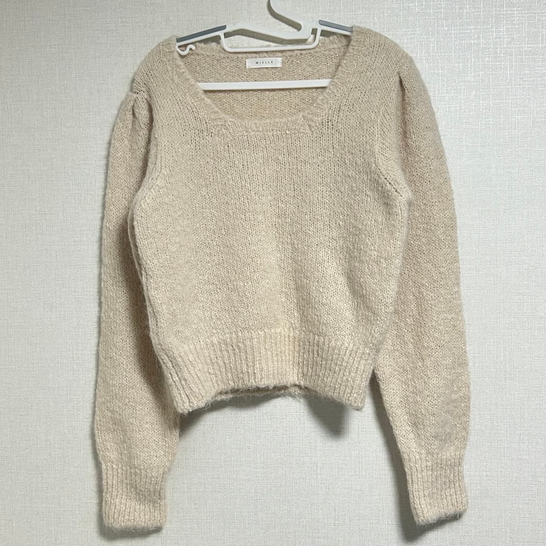 미엘 알파카 스퀘어넥 니트 크림 아이보리 상품이미지6
