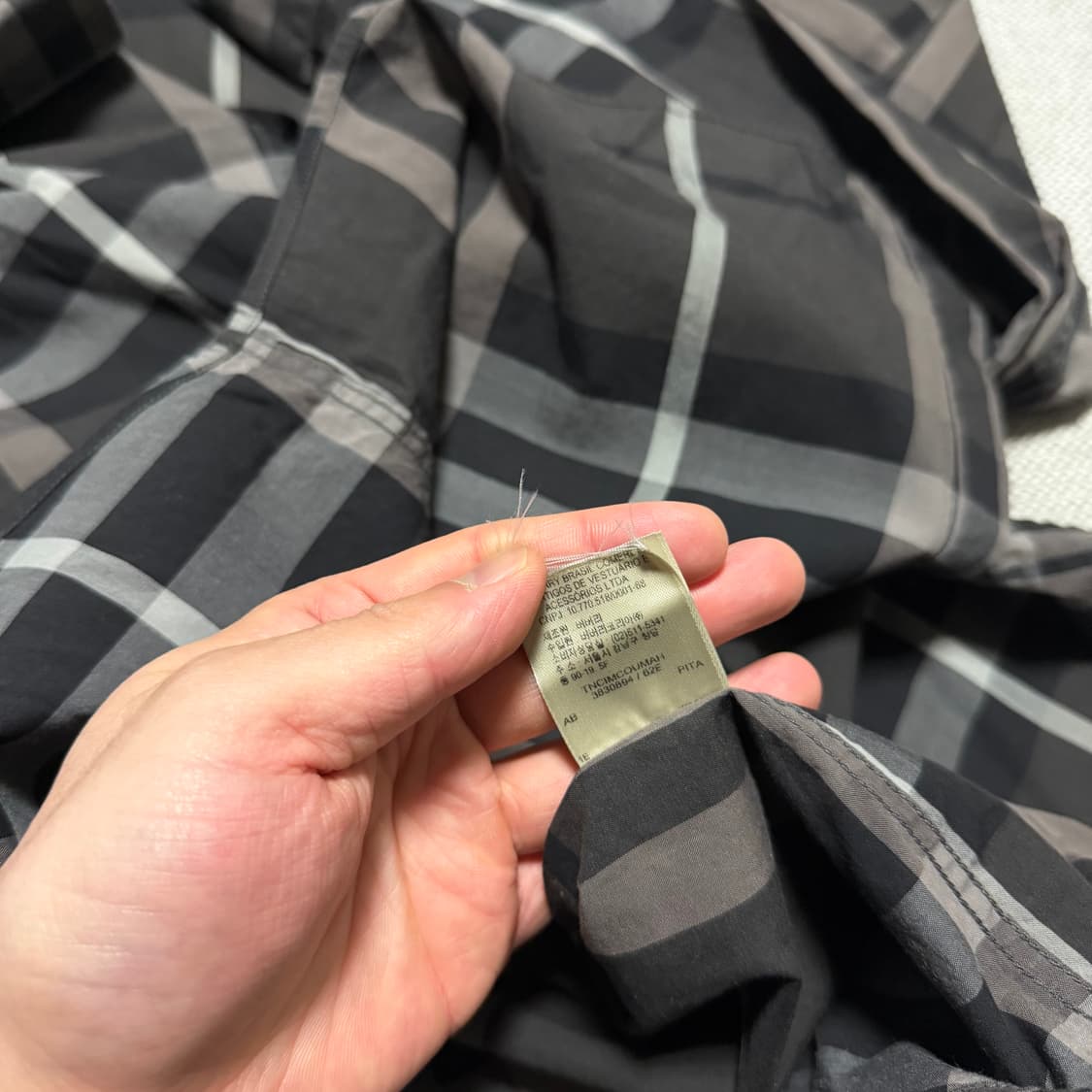 버버리 다크 브라운 체크 셔츠 상품이미지5