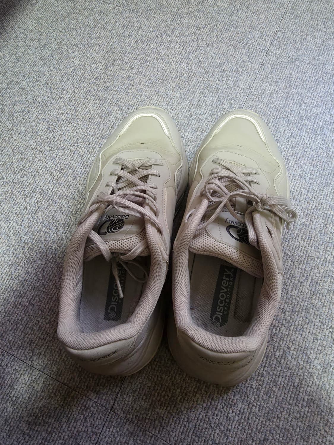디스커버리 운동화 상품이미지2