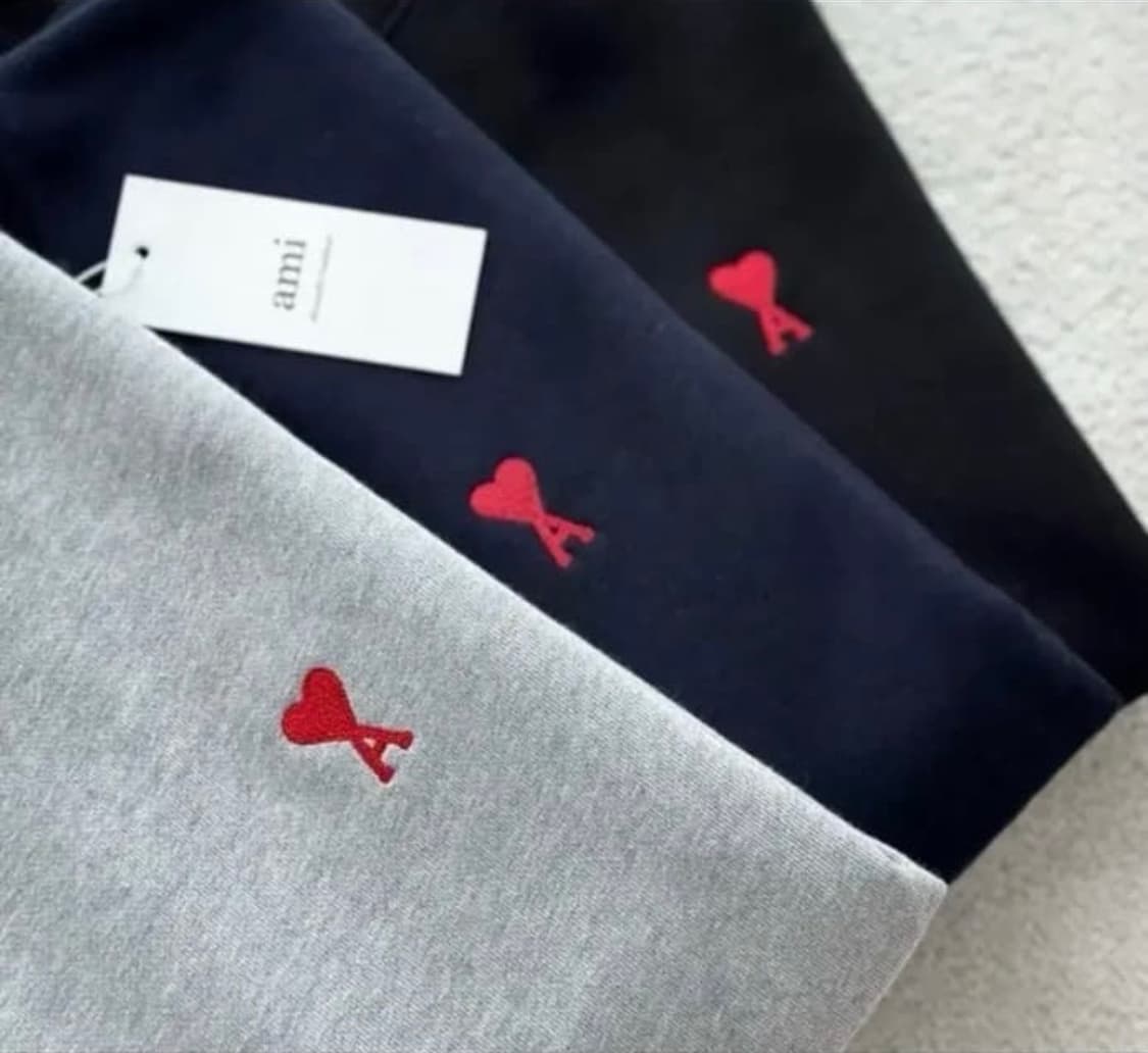 🔥[무료배송/정품]🔥 아미 맨투맨 논기모 스몰로고 남녀공용 상품이미지1