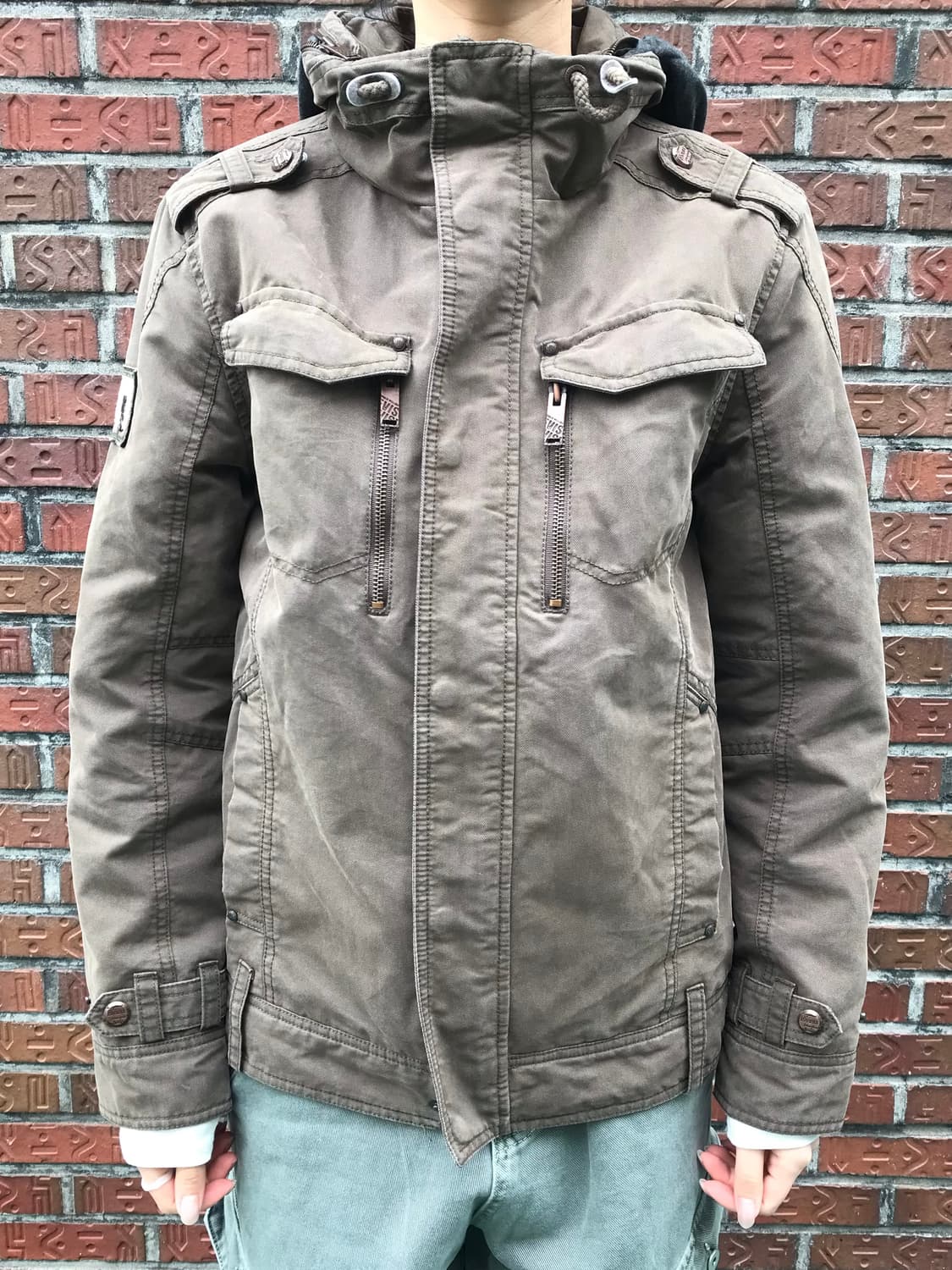 EVISU 카키 점퍼 상품이미지2