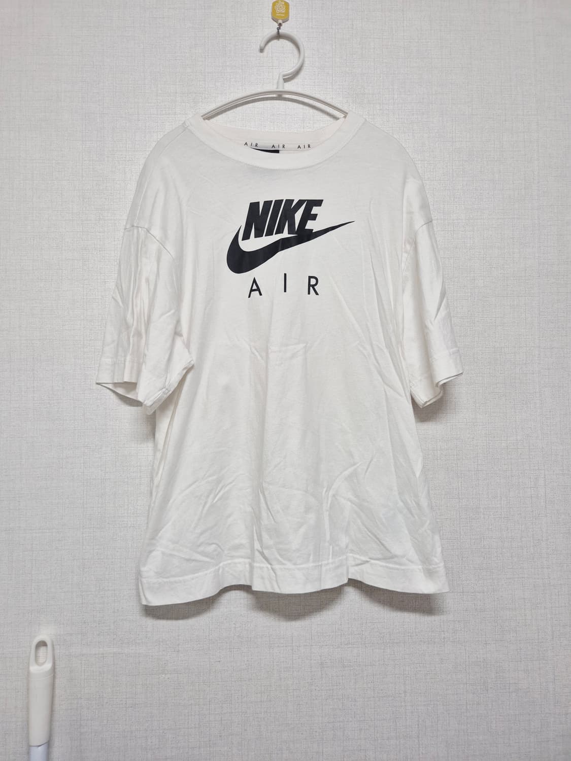 나이키 에어 화이트 반팔 티셔츠 상품이미지1