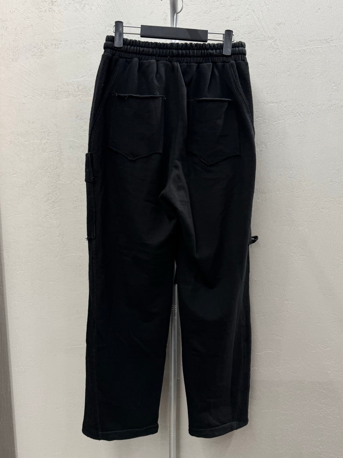 Matin Kim 마뗑킴 카고 리본 스웻팬츠 블랙 Free 상품이미지4