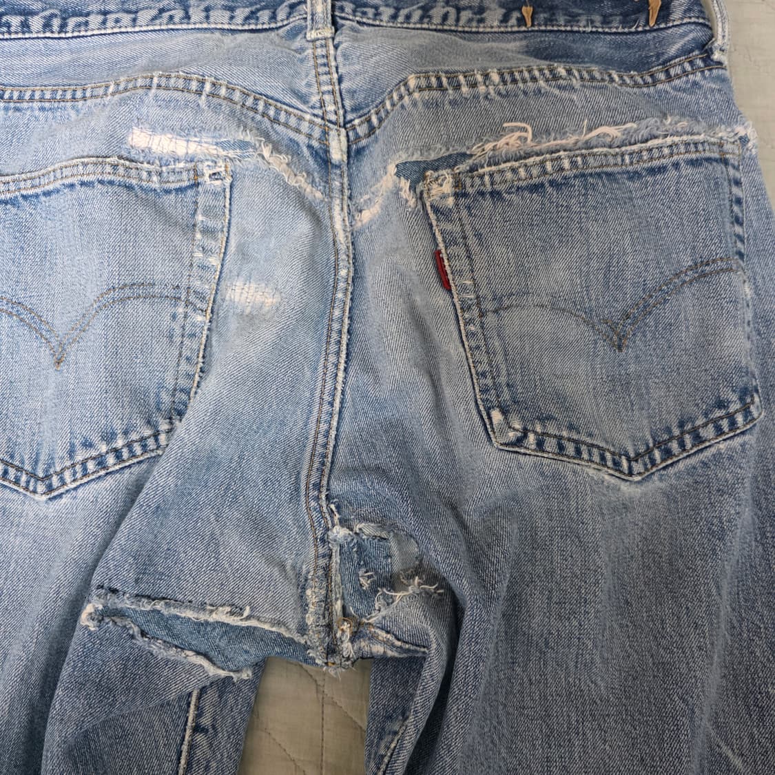 [34] 빈티지 리바이스 66전기 트래쉬드 501 데님팬츠 상품이미지6