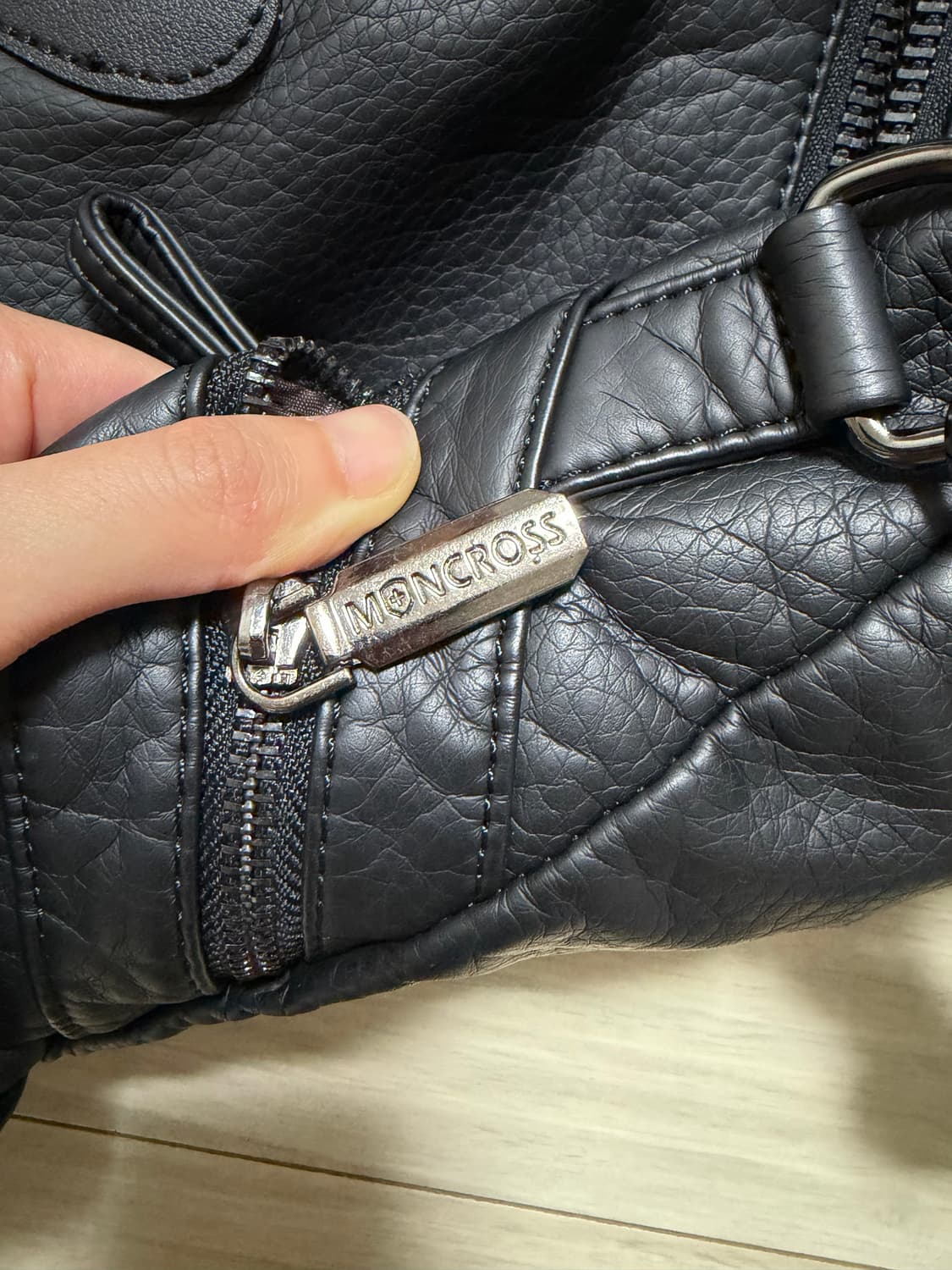 몽크로스 카멜레온 백팩 숄더백 겸용 (정가 348,000원) 상품이미지7