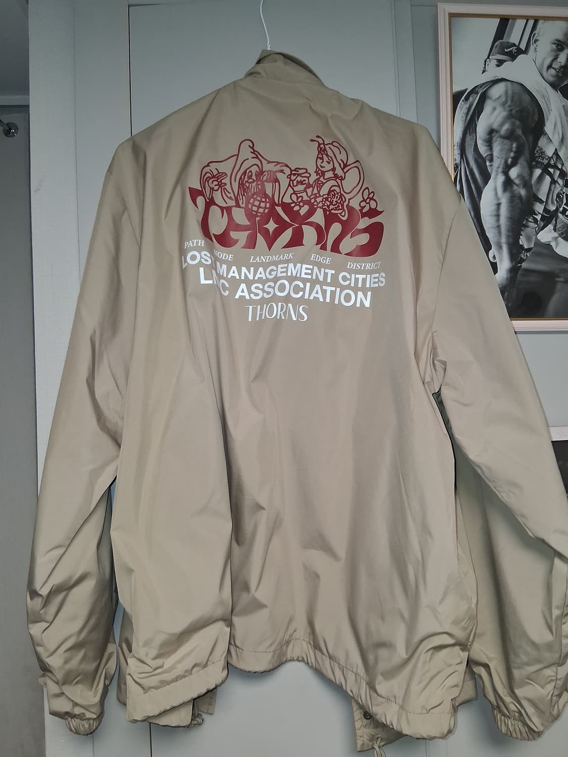 Lmc. THORNS WIZARD COACH JACKET beige 상품이미지1