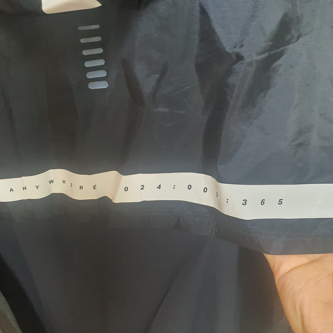 언더아머 블랙 후드 아노락자켓 판매합니다. 상품이미지6