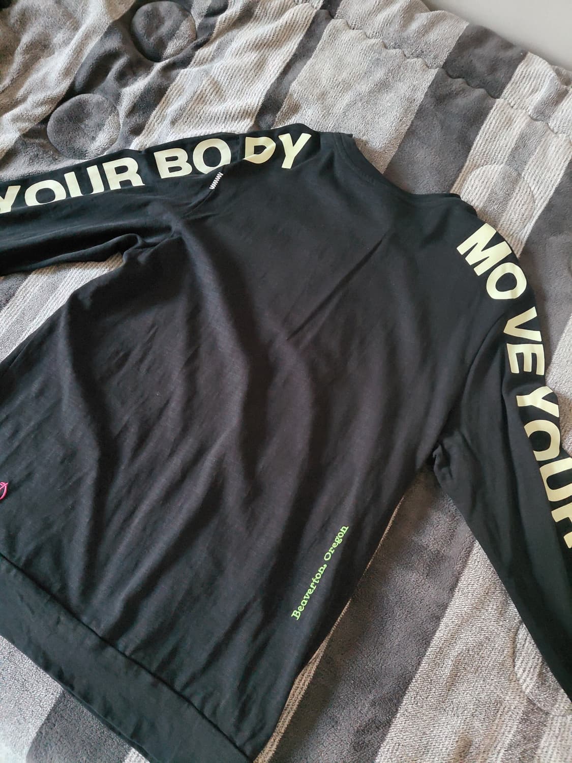 나이키 월드투어 롱슬리브 상품이미지2